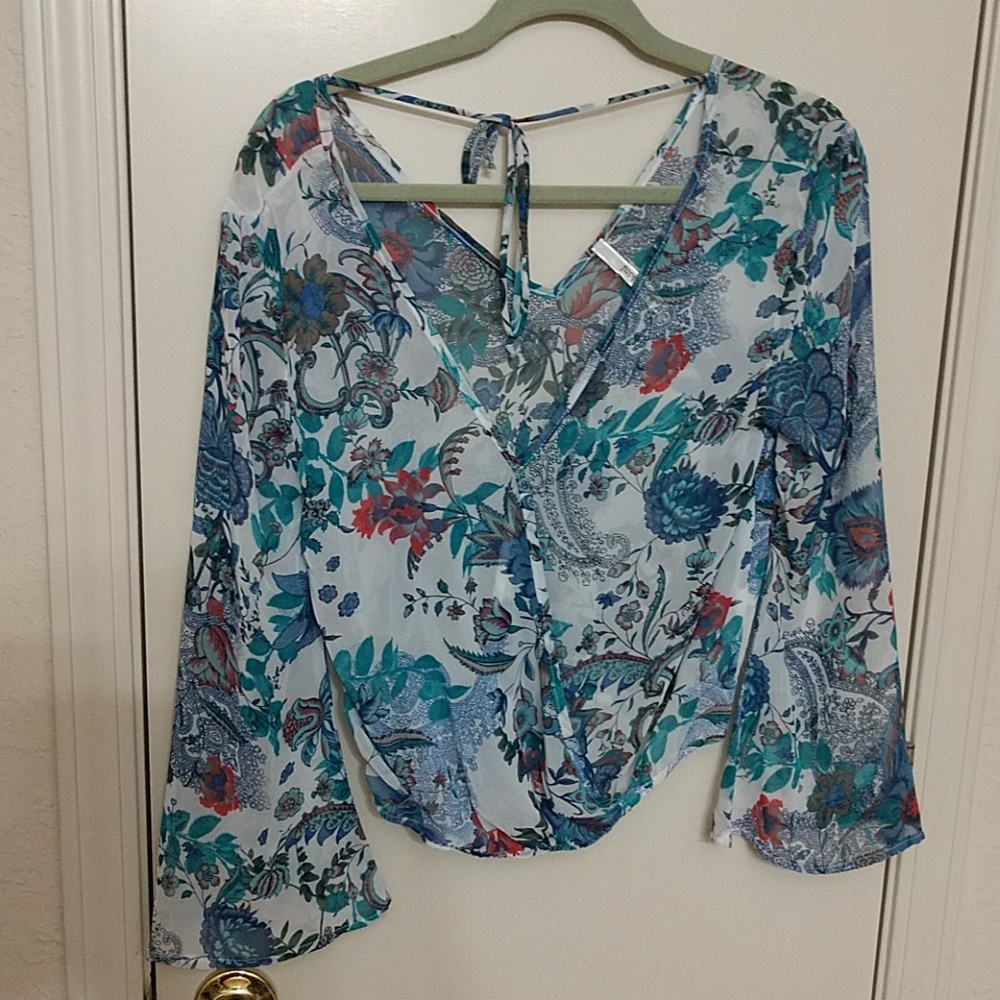 Shirt - Picture 2 of 2
